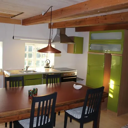 Ferie-ridecenter Vinterlejegaard * Havrvig